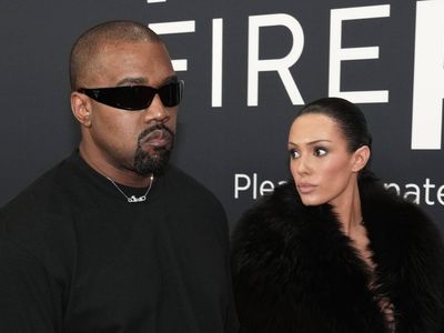 'She Needs to Go Back to Him': Users Discuss Kanye West's Wife Bianca Censori's
Ex – Pics of Her School Sweetheart