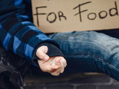I Gave a Coat to a Homeless Woman on Christmas Eve —3 Years Later, She Returned
with a Gray Case & a Smile I Couldn't Forget