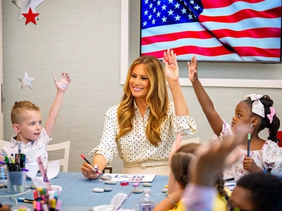 First lady Melania Trump makes 'heartwarming' visit to kids ...