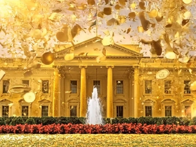LIVE VIEW: The White House? She’s in her Golden Age ✨
